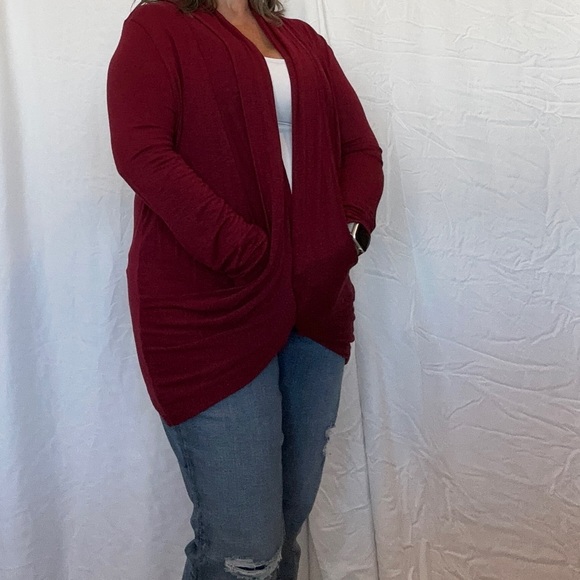 Open drape wine cardigan - Picture 2 of 3